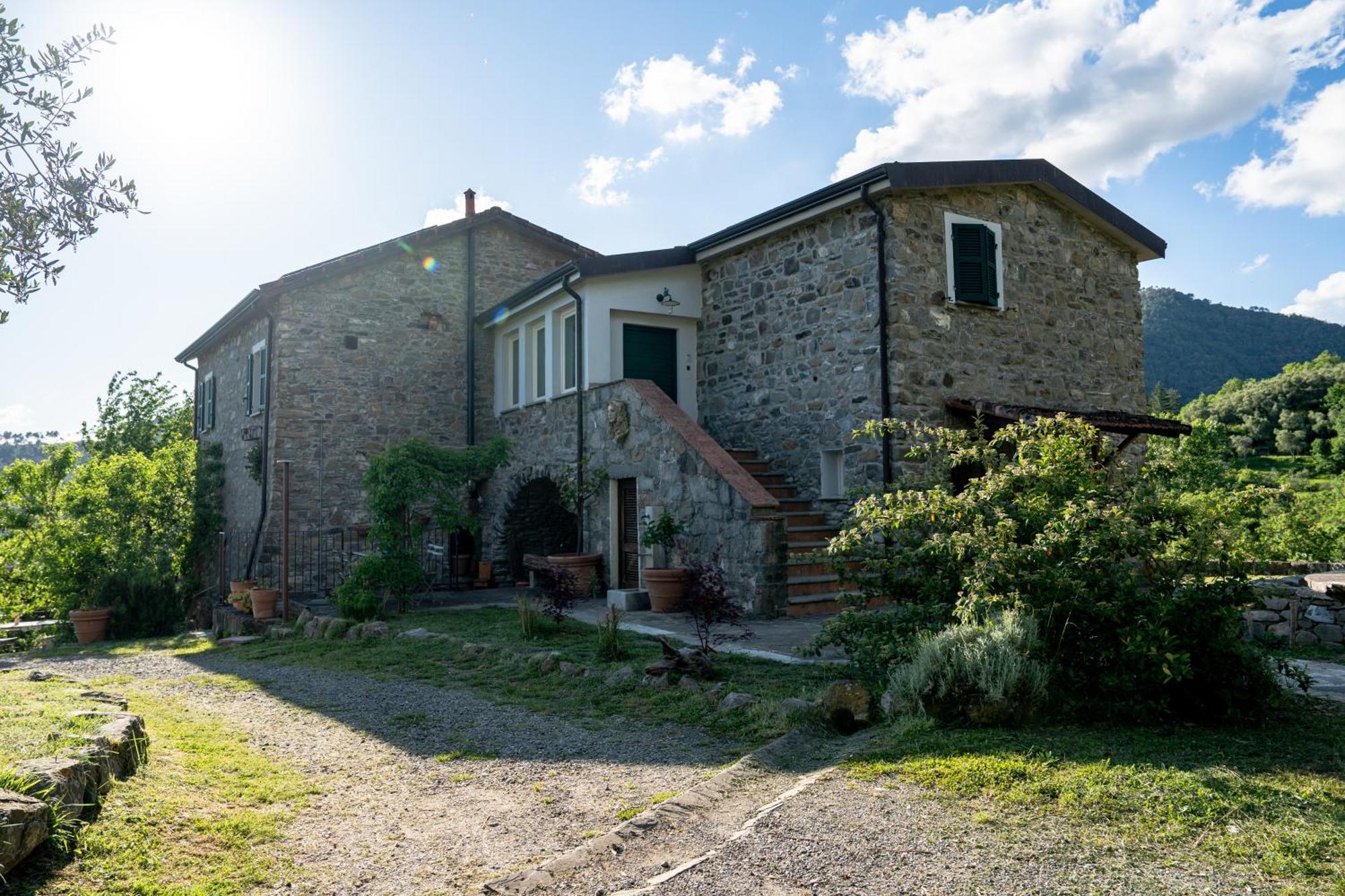 Calice al Cornoviglio Agriturismo I Due Ghiri - Cinque Terre מראה חיצוני תמונה